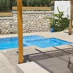 Villa Zephyros - *