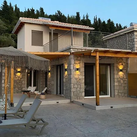 Zephyros - * Agios Nikitas